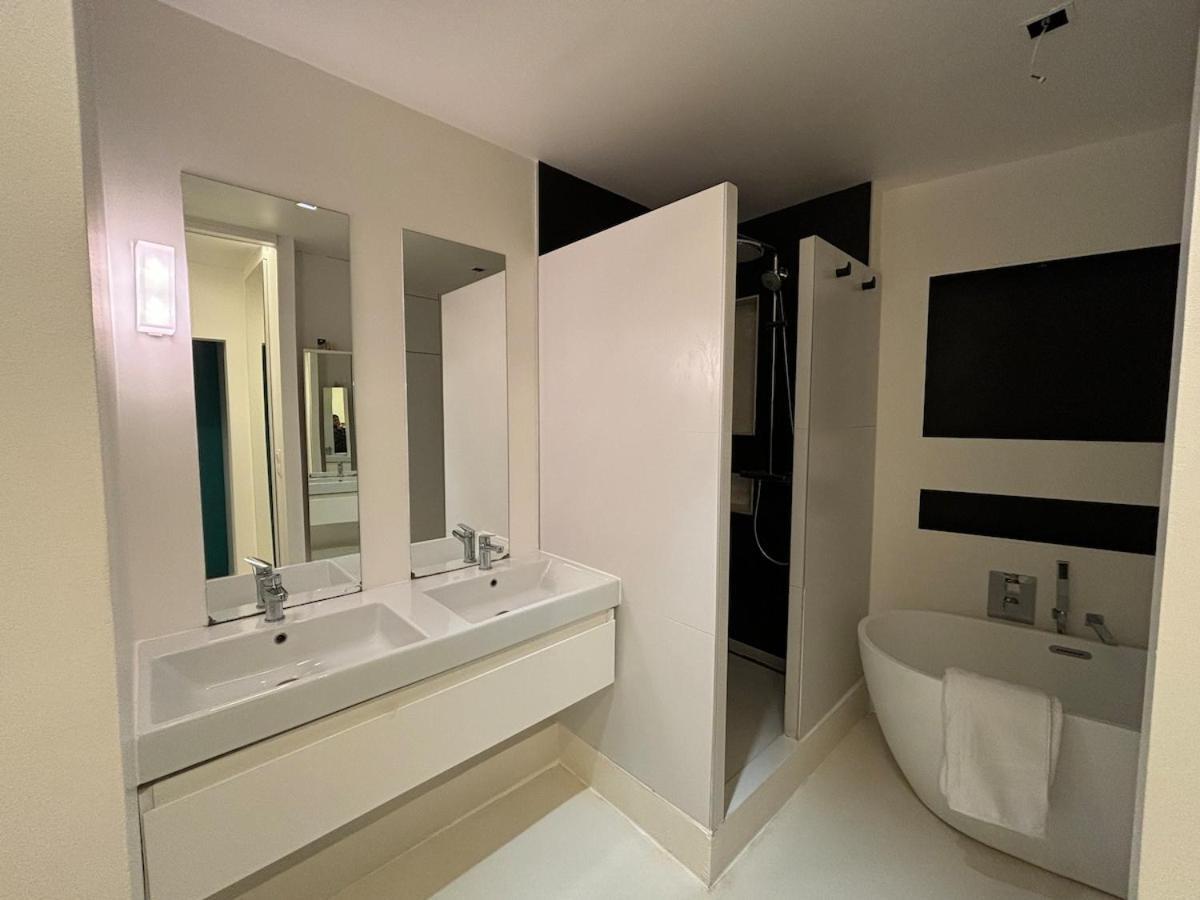 Appartement Spacious Luxembourg 6 People Paris